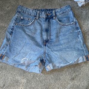 High Waisted H&M shorts
